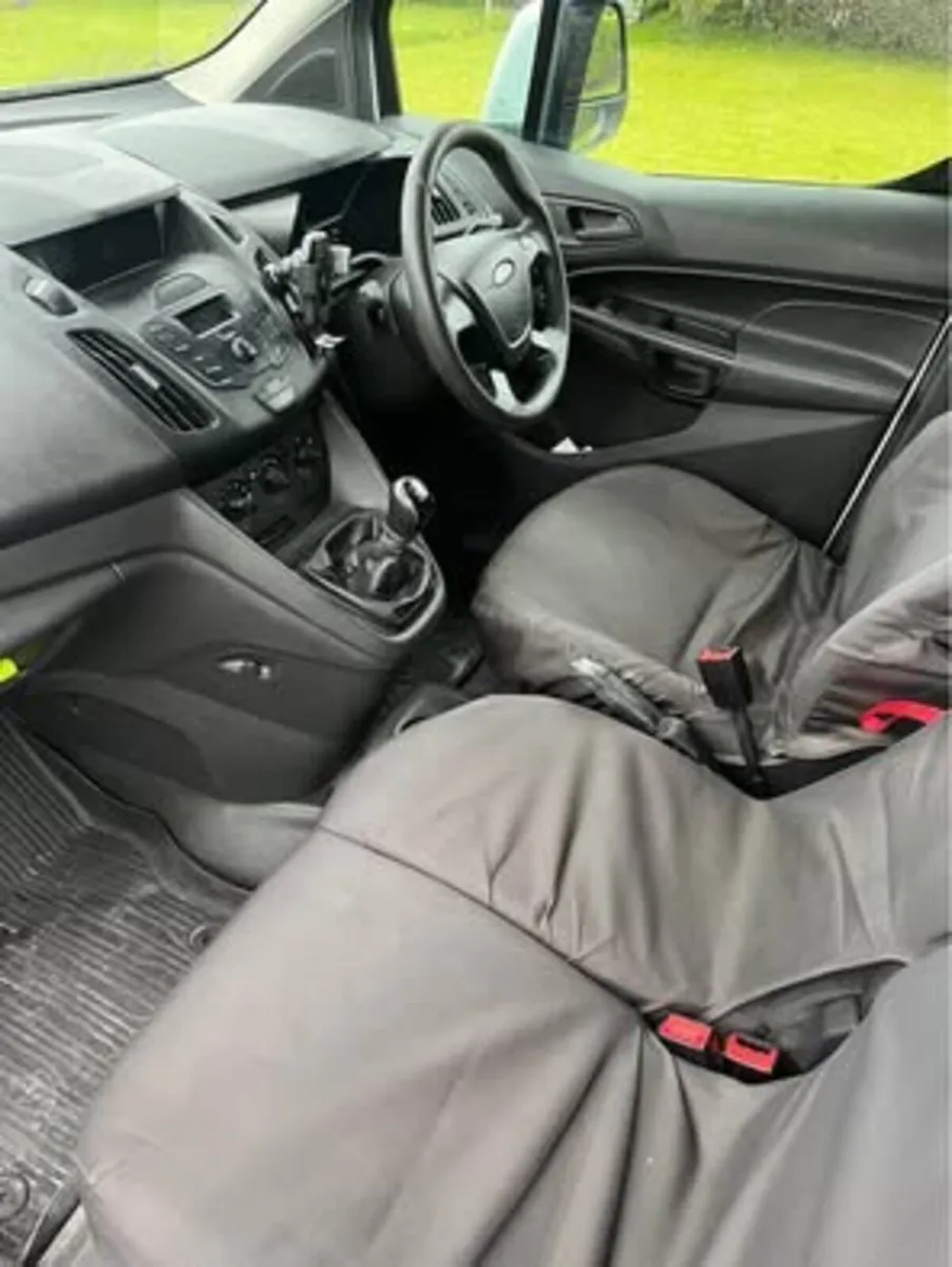 Ford Transit Connect - Image 3