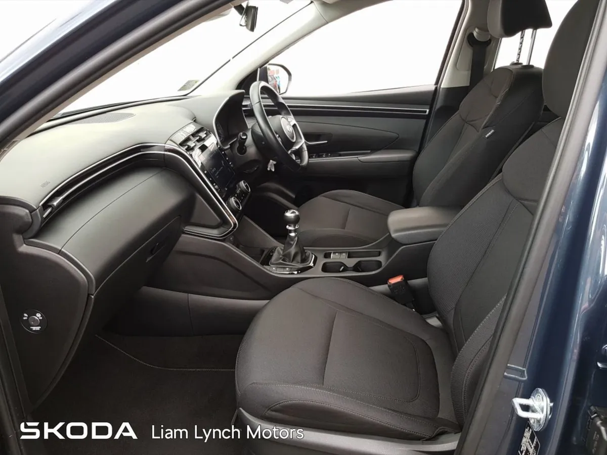 Hyundai Tucson 2WD Comfort Plus - Image 4