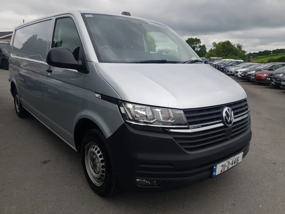 Volkswagen Transporter 2021 4 Motion - Image 2