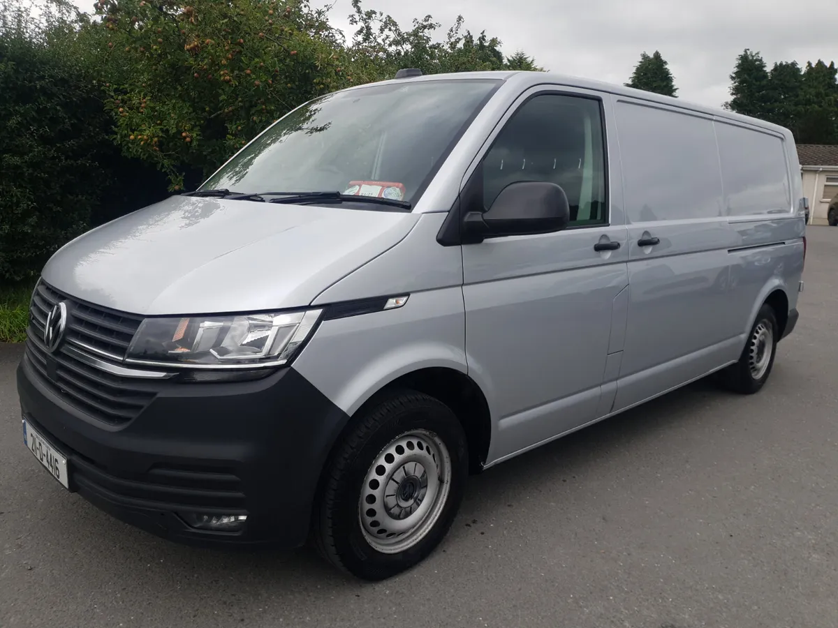 Volkswagen Transporter 2021 4 Motion - Image 4