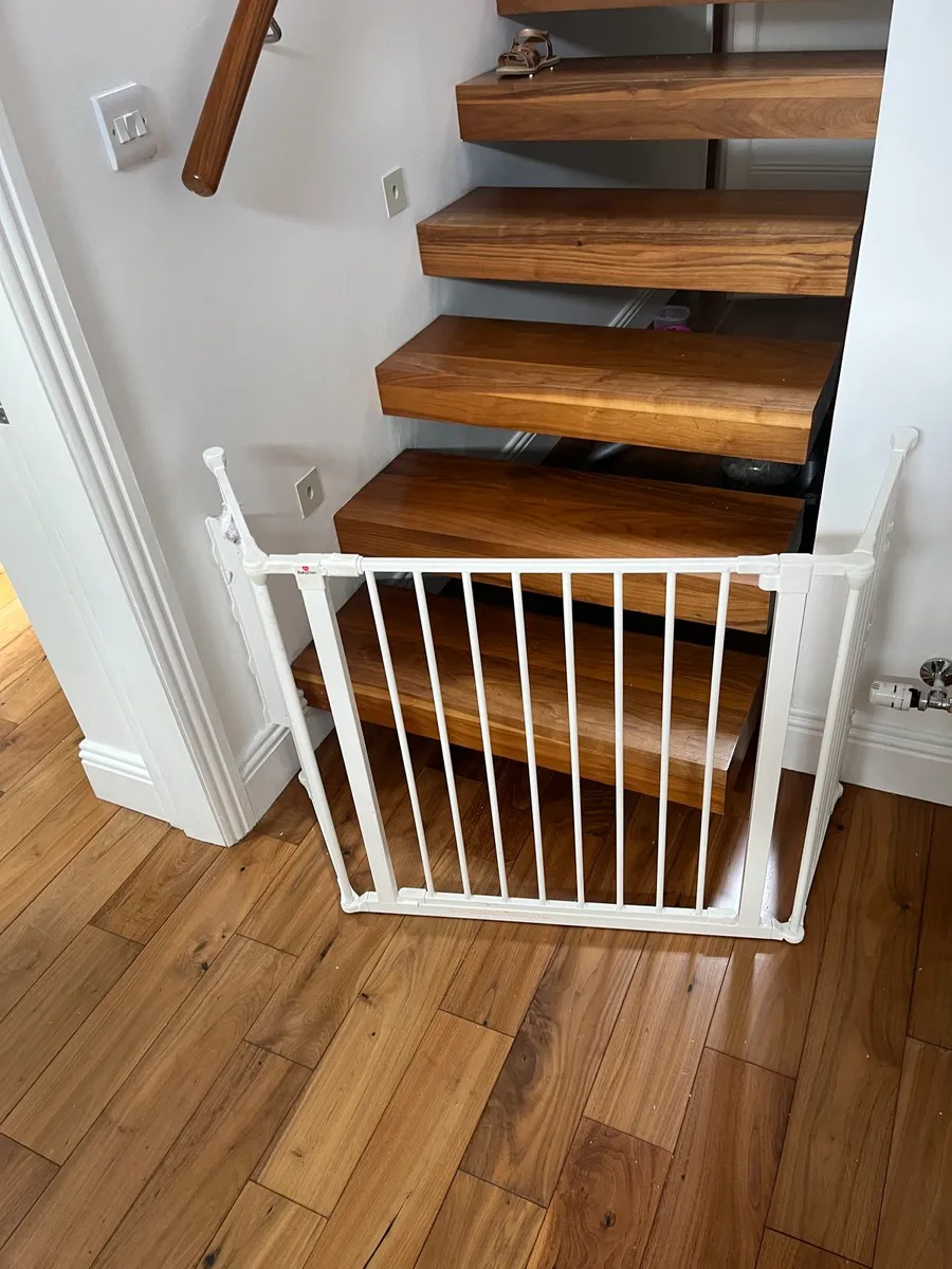 Baby Dan configure stair gate - Image 3