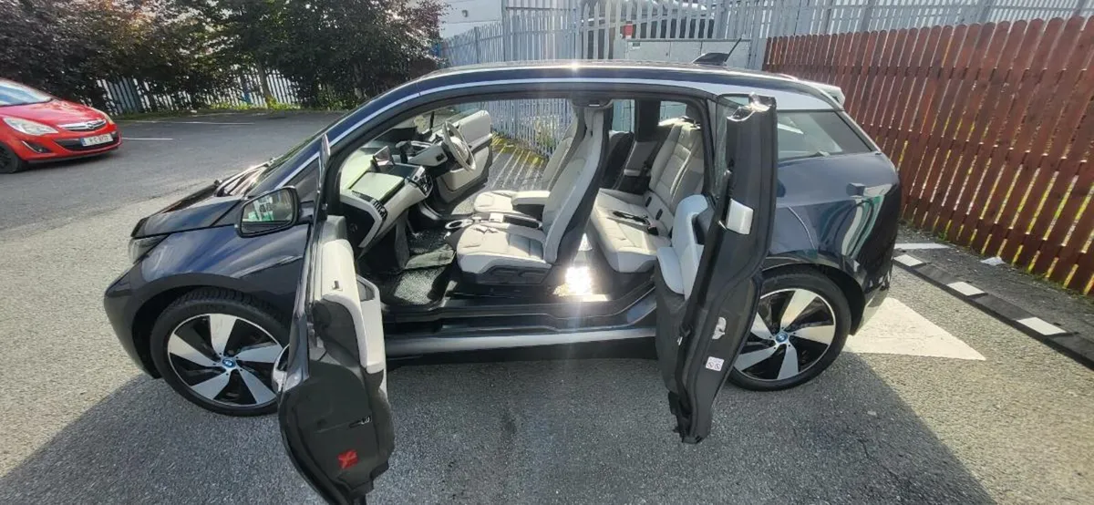 BMW - Image 1