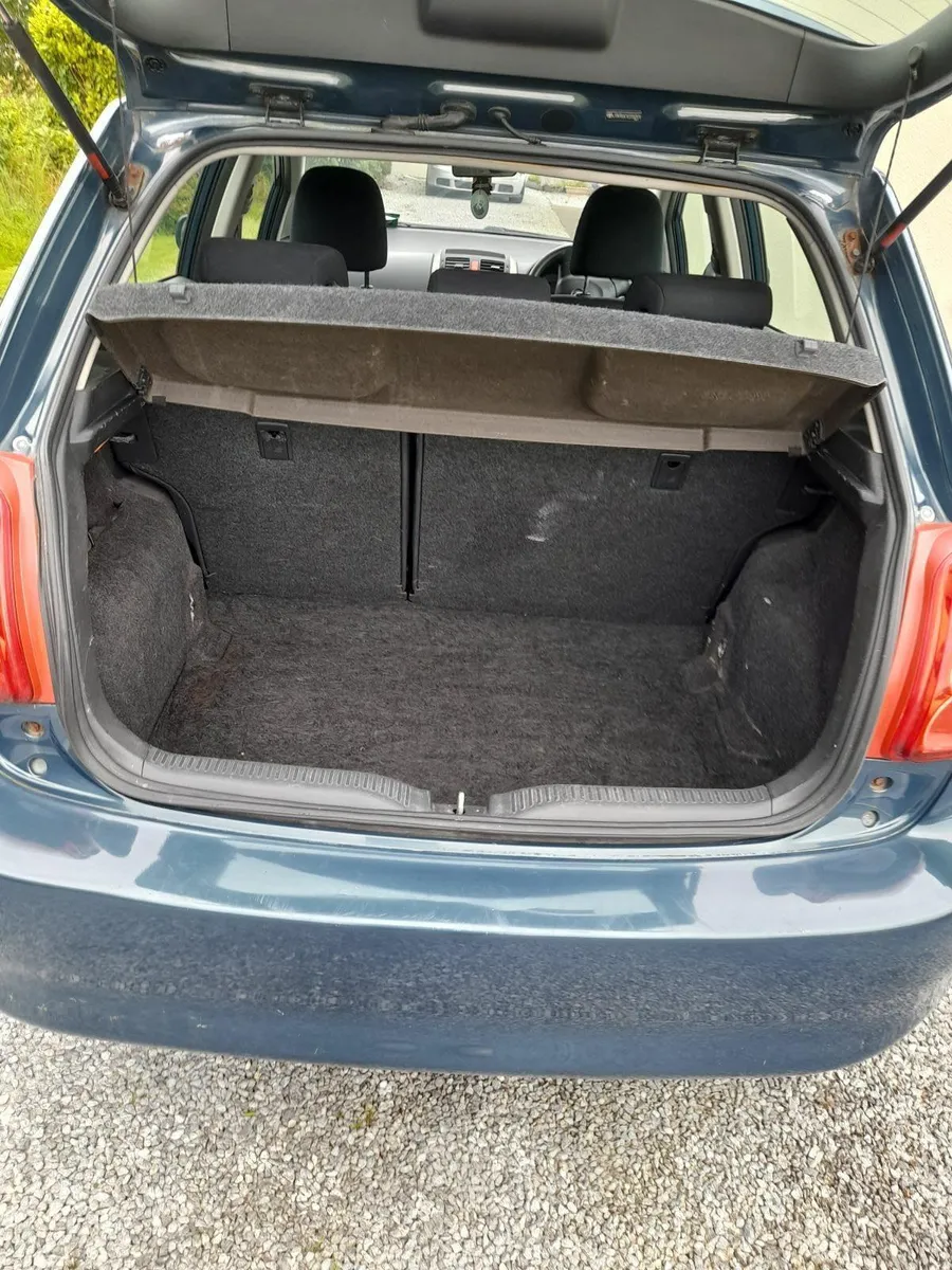 Toyota Auris 2007 - Image 4