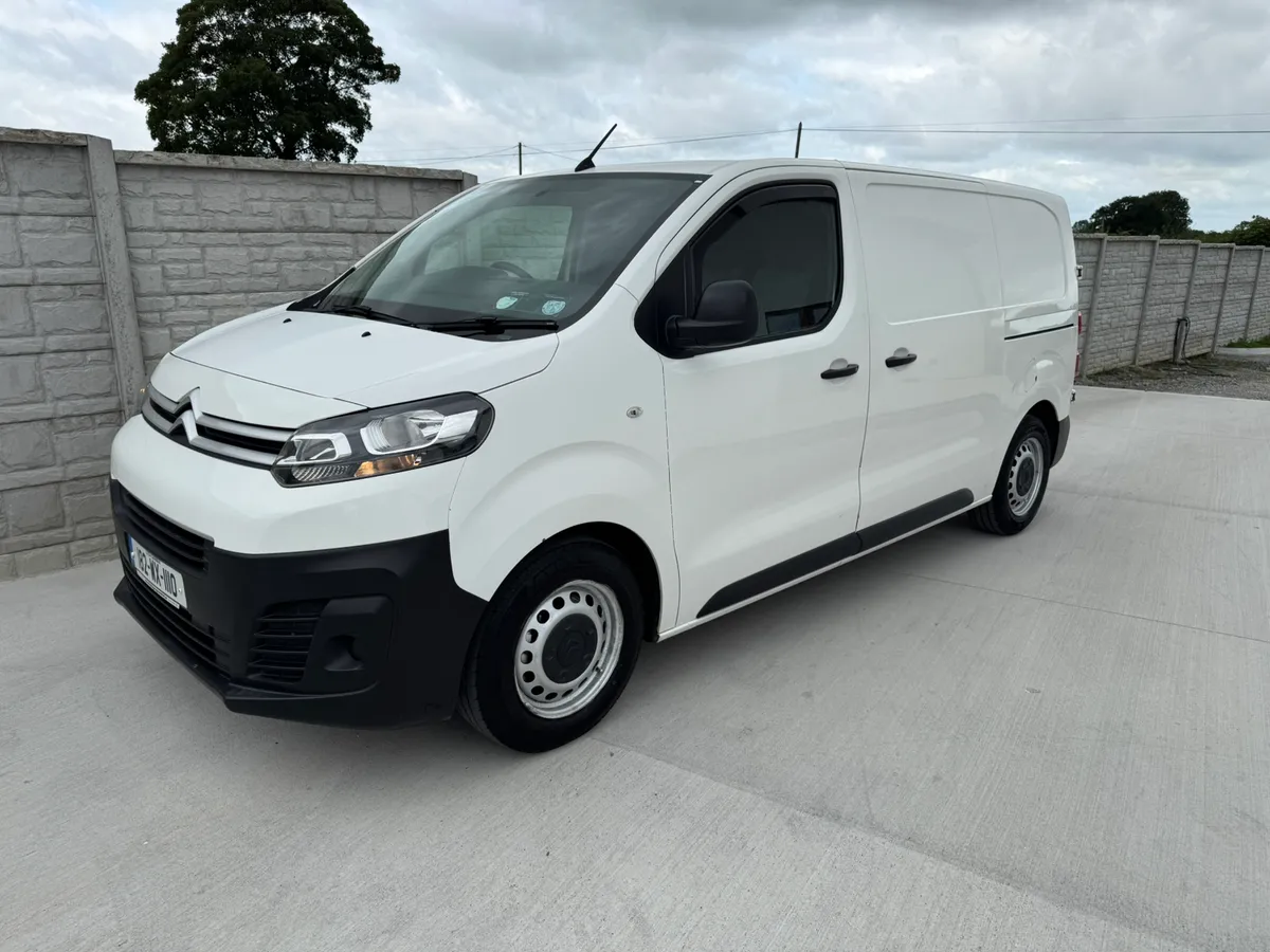 182 Citroen Dispatch 1.6 Diesel Doe and Tax - Image 4