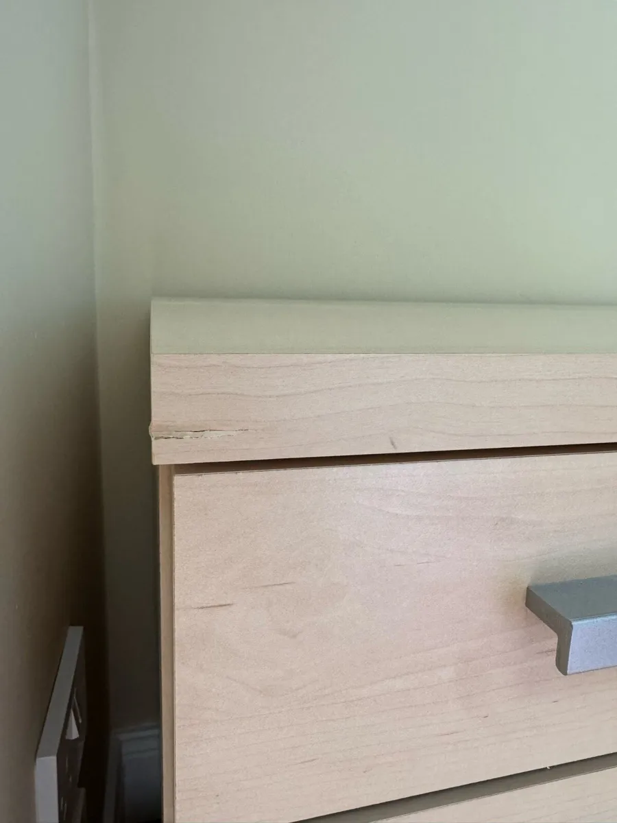 Desk - Image 4