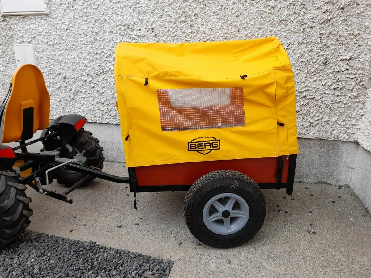 Berg Trailer and Cover - Image 4