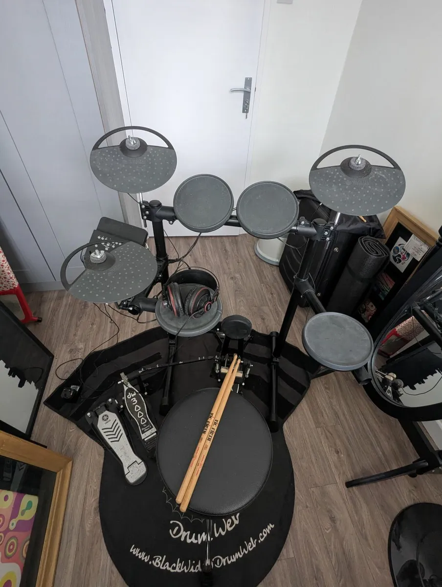 Yamaha dtx 450k + DW 3002 double kick - Image 4