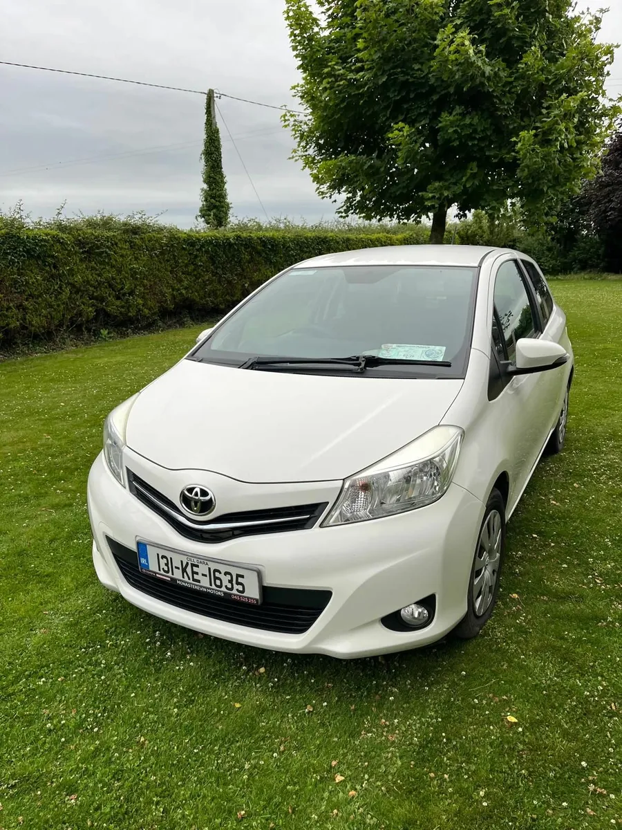 Toyota Yaris 2013 - Image 1