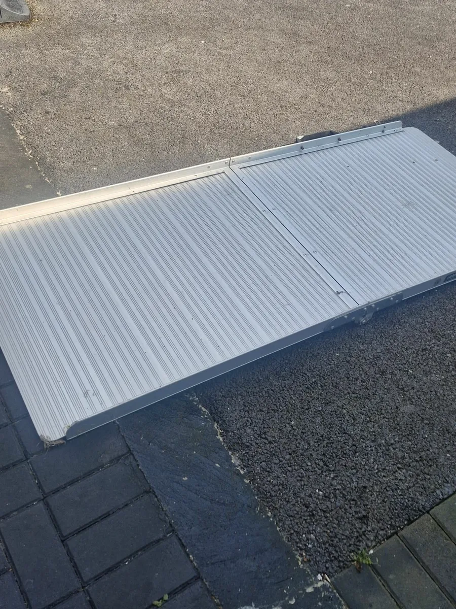Ramp for wheelchair folding - Image 3