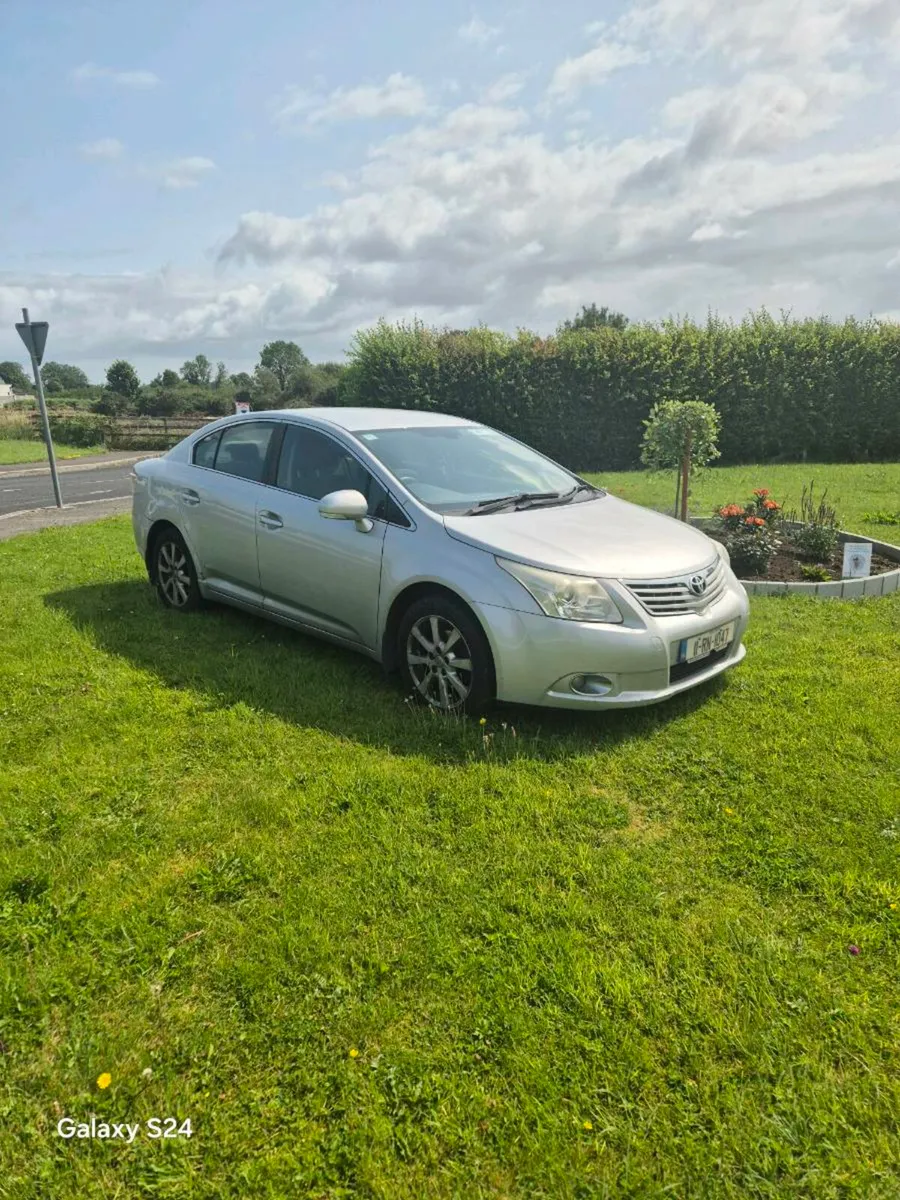 Toyota  Avensis  2011 Diesel  €1500 - Image 1