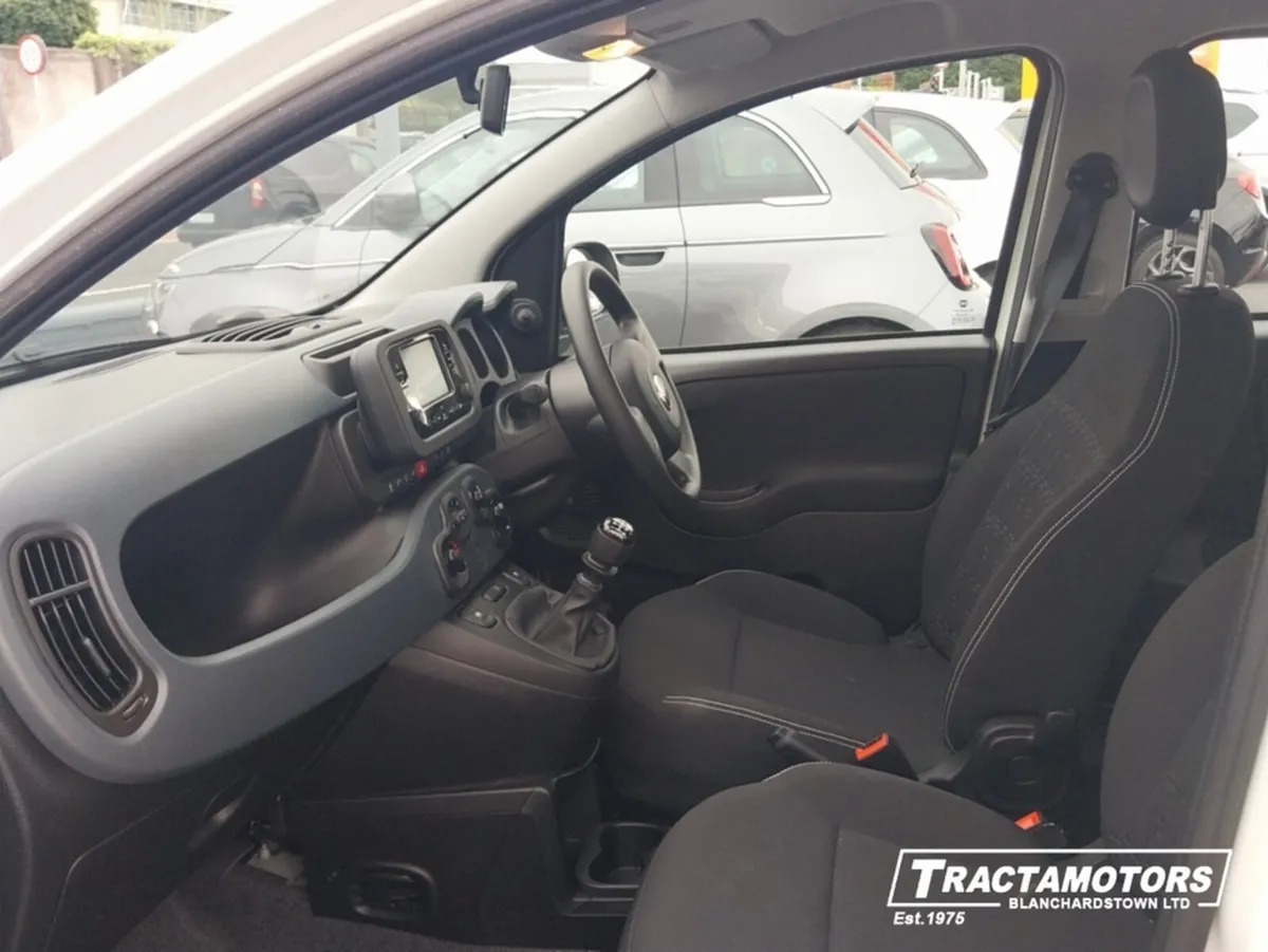 Fiat Panda 1.0 MHEV 5DR - Image 4
