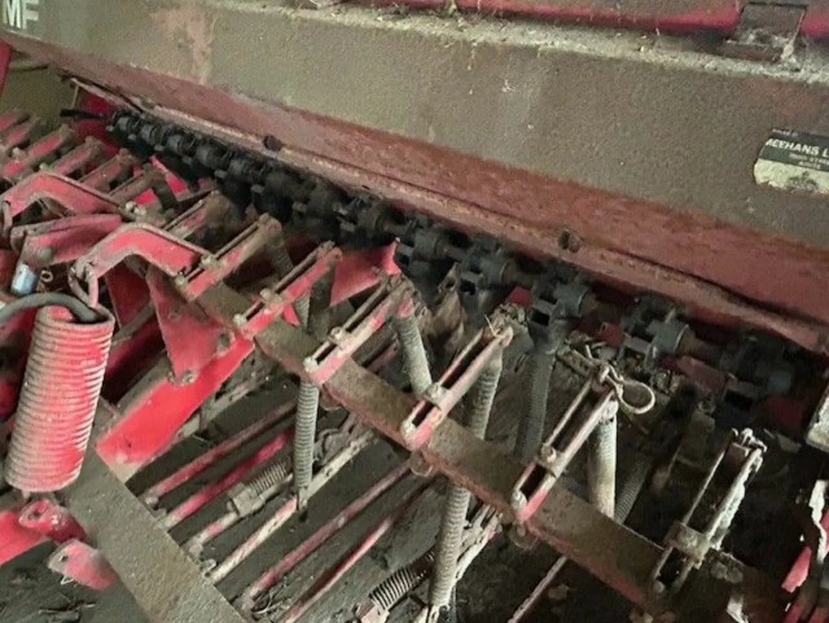 MF Seed Drill - Image 2