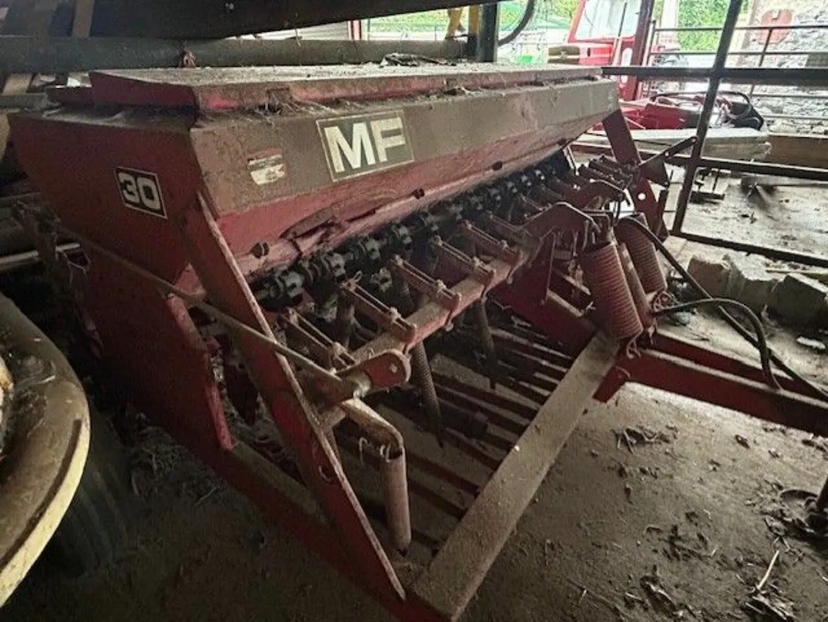 MF Seed Drill - Image 3