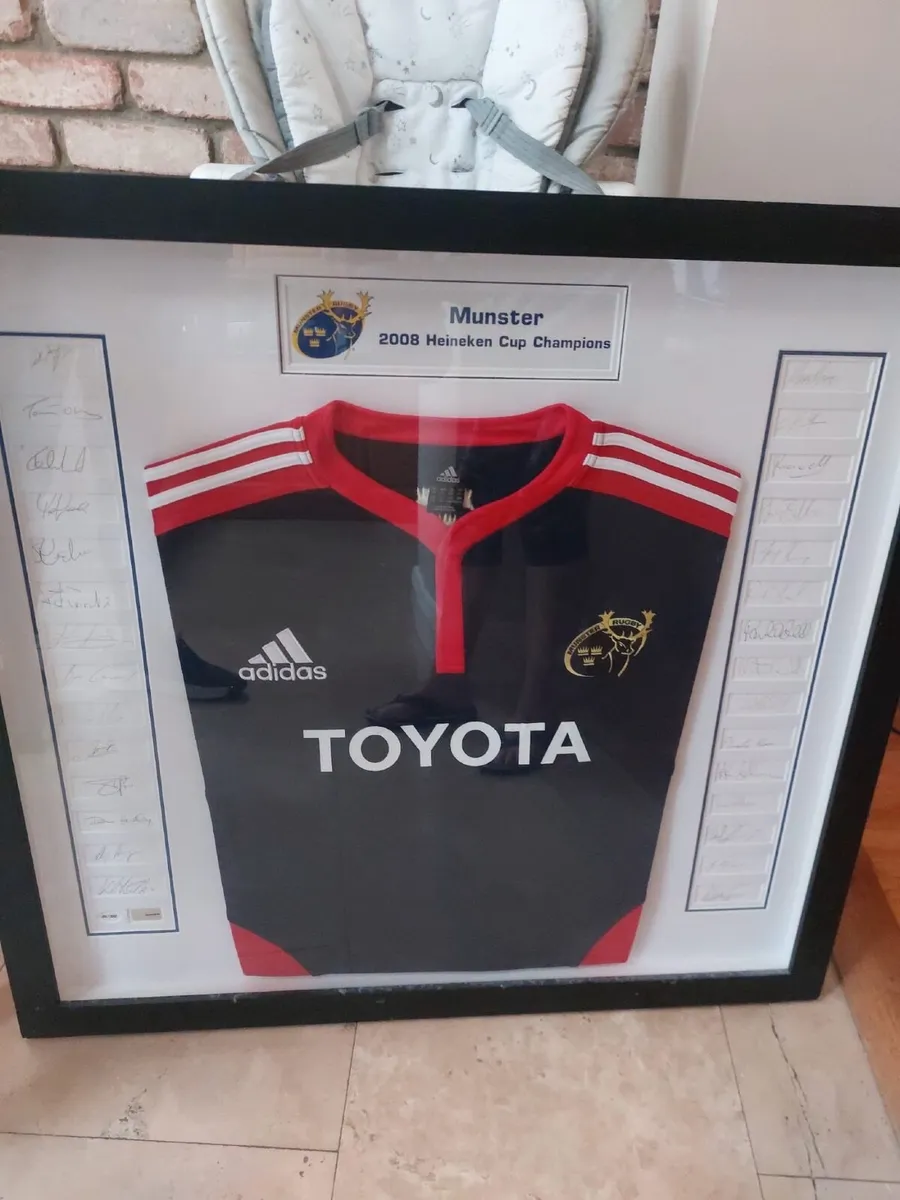 2008 Heineken Cup Munster rugby signed jersey