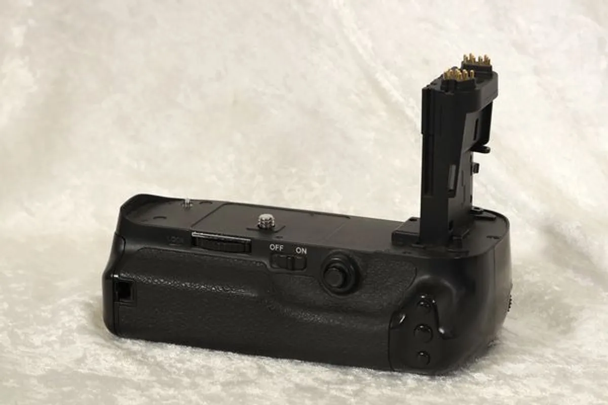 Canon Eos 5d Mk III    Ef24-105 F4 Mk Ii - Image 4