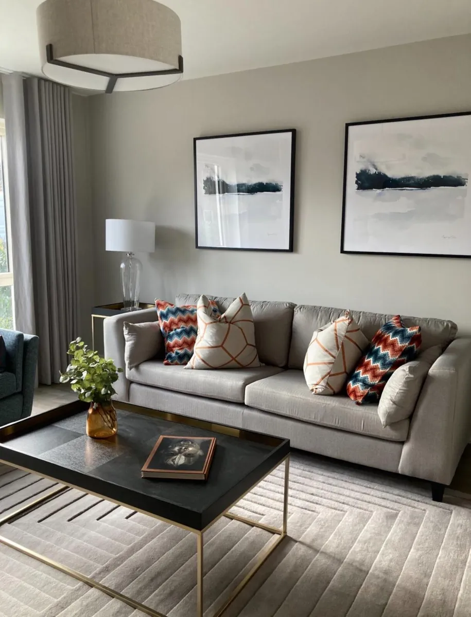 3.5 seater sofa for sale