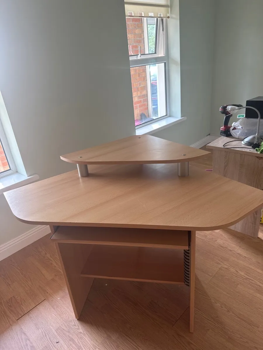 Desk - Image 1