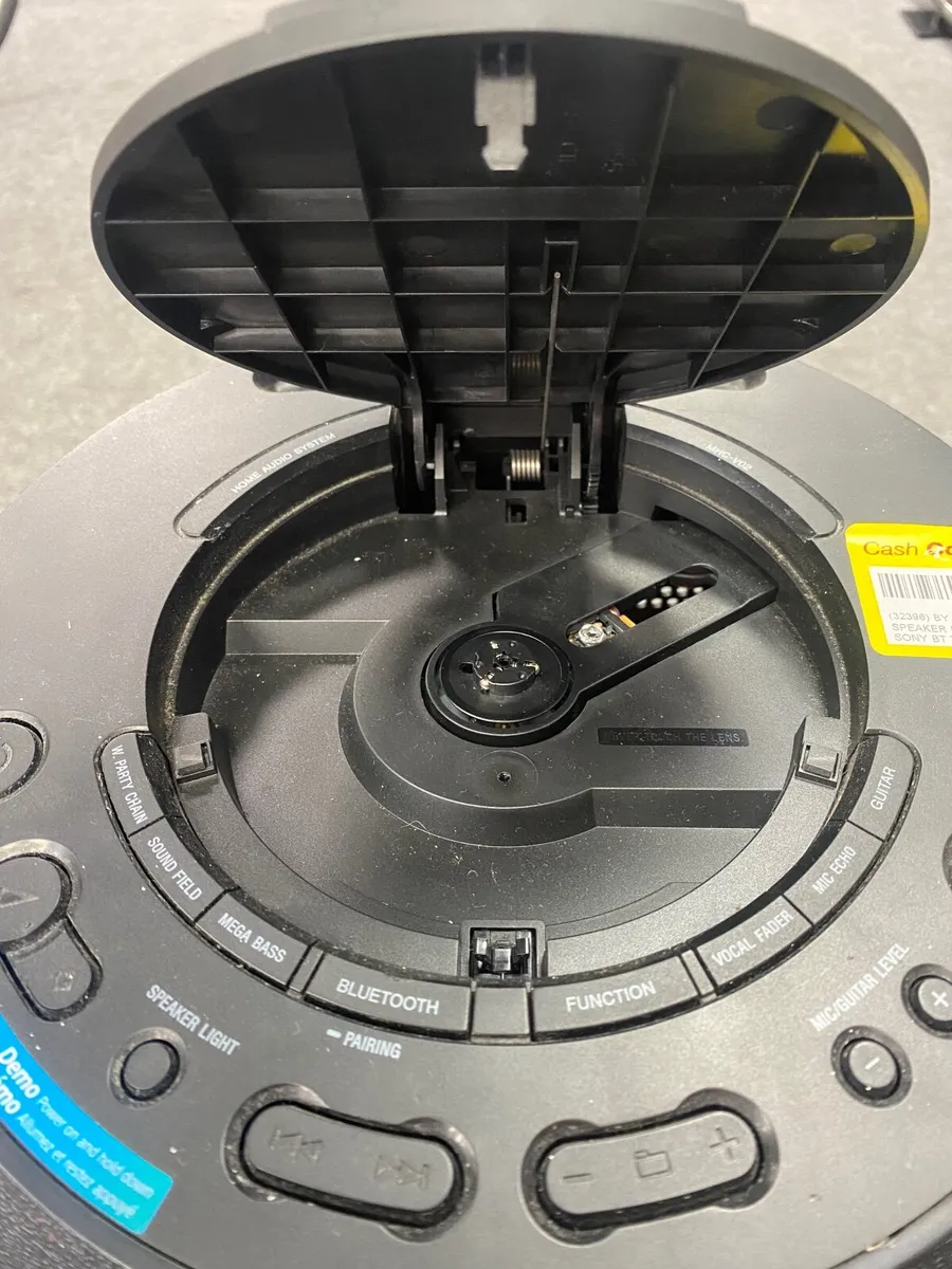 Sony MHC-V07 Bluetooth + CD Tower Speaker - Image 3