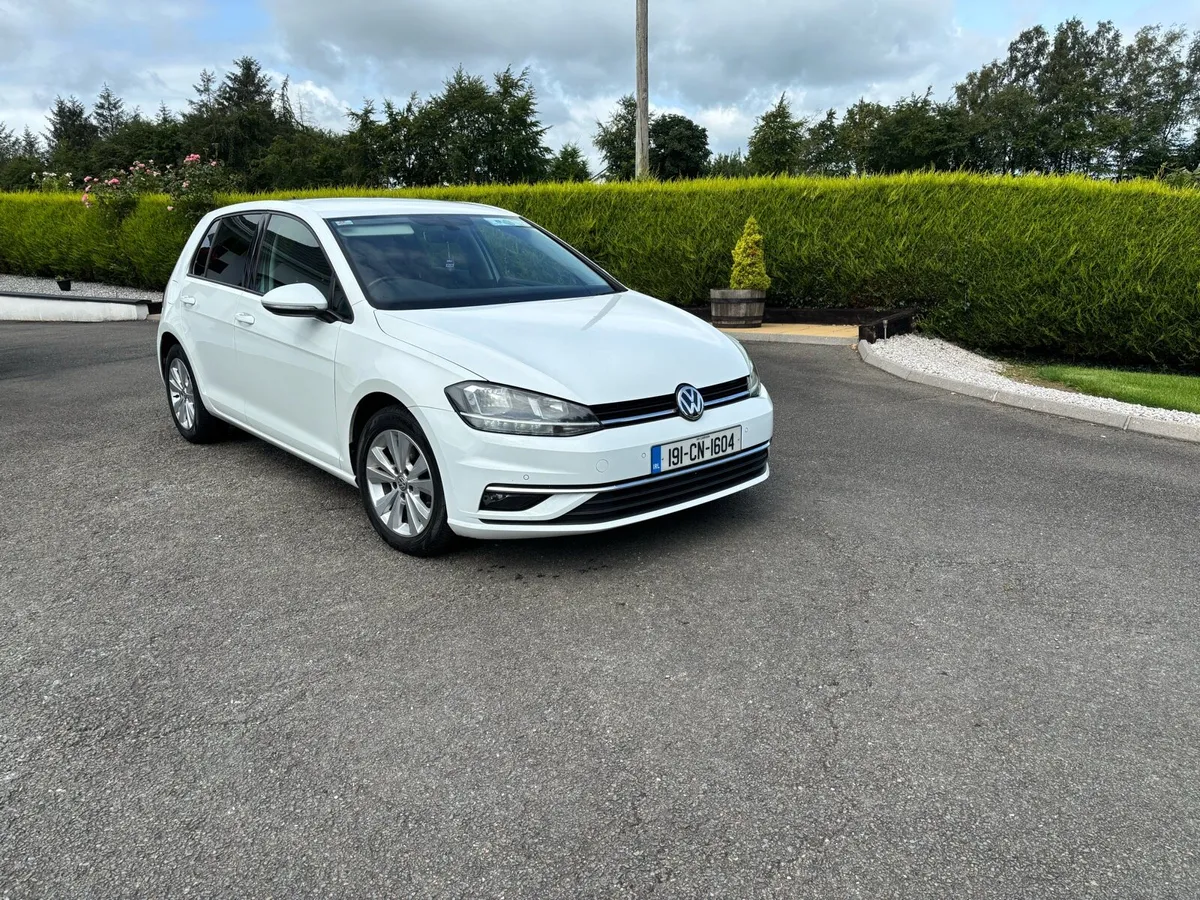 Volkswagen Golf - Image 2