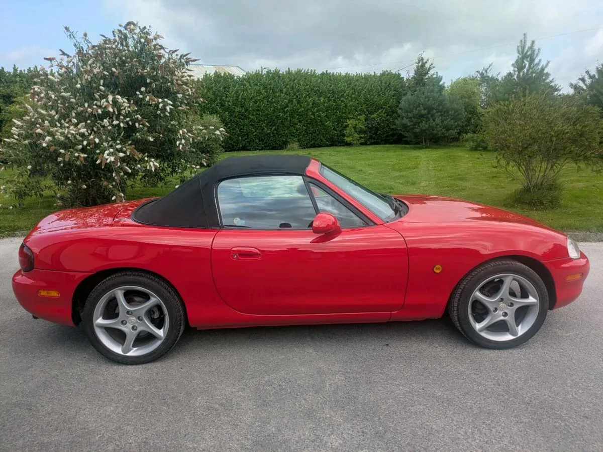 1998 Mazda MX5 - Image 2