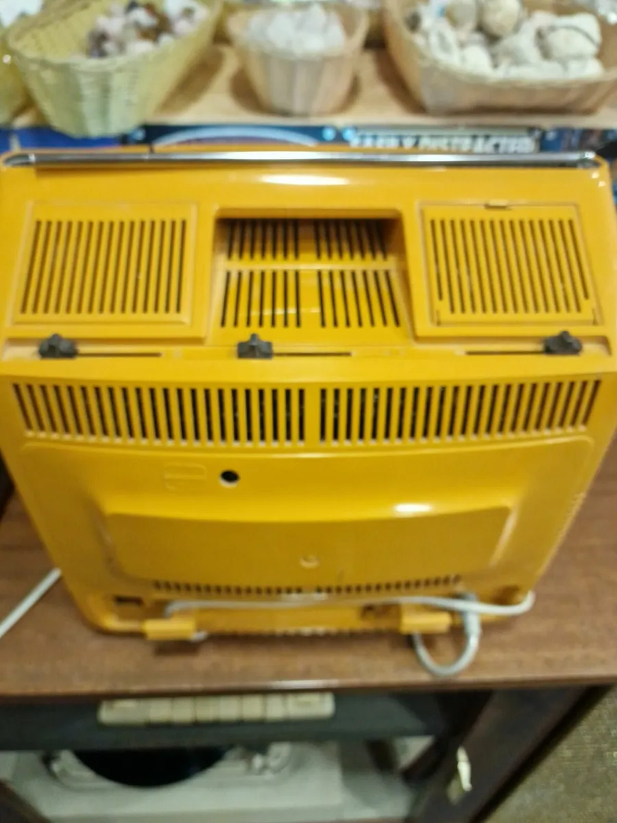 Vintage TV PHILIPS 1970 - Image 2
