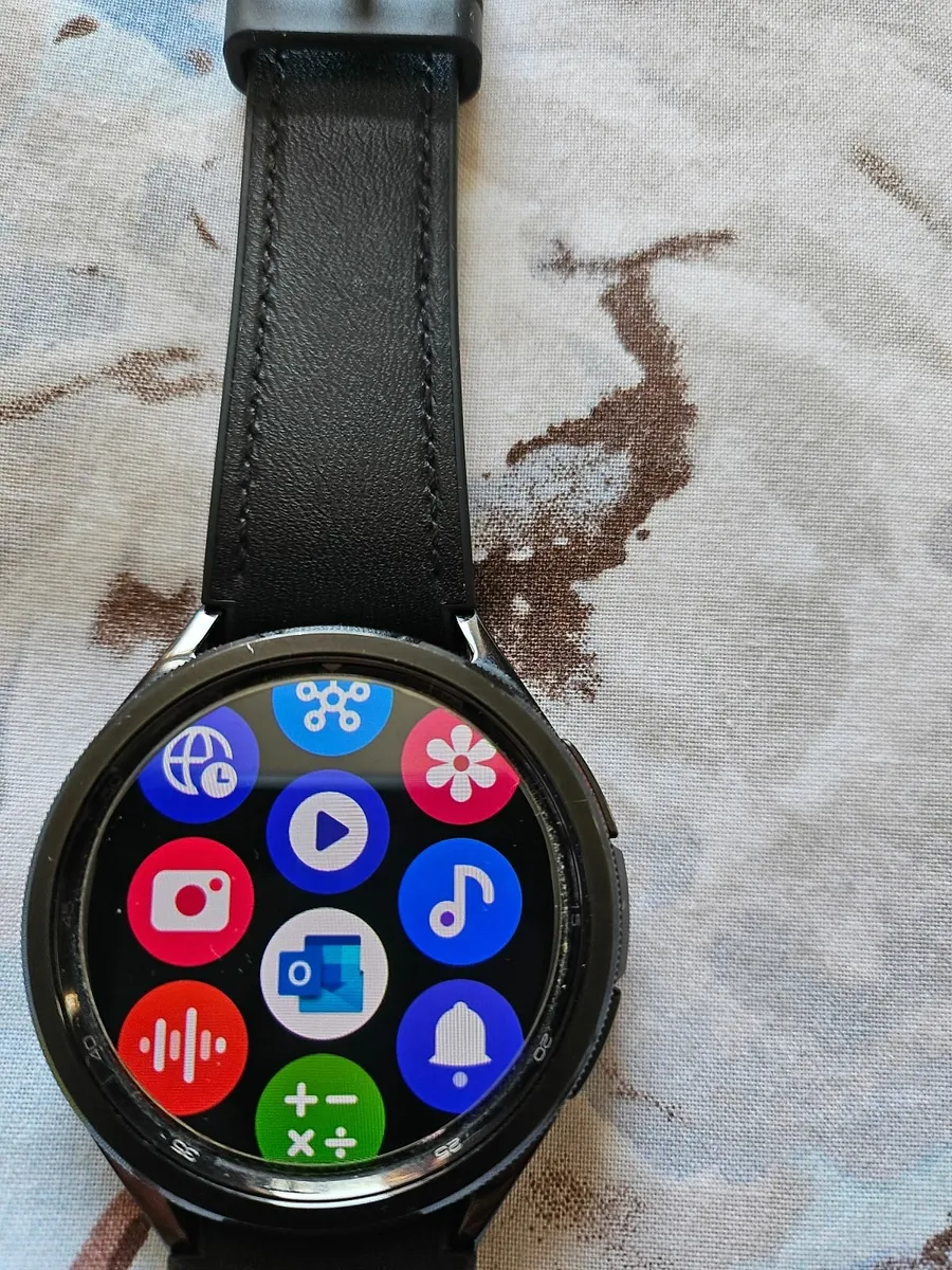 Smartwatch - Image 4