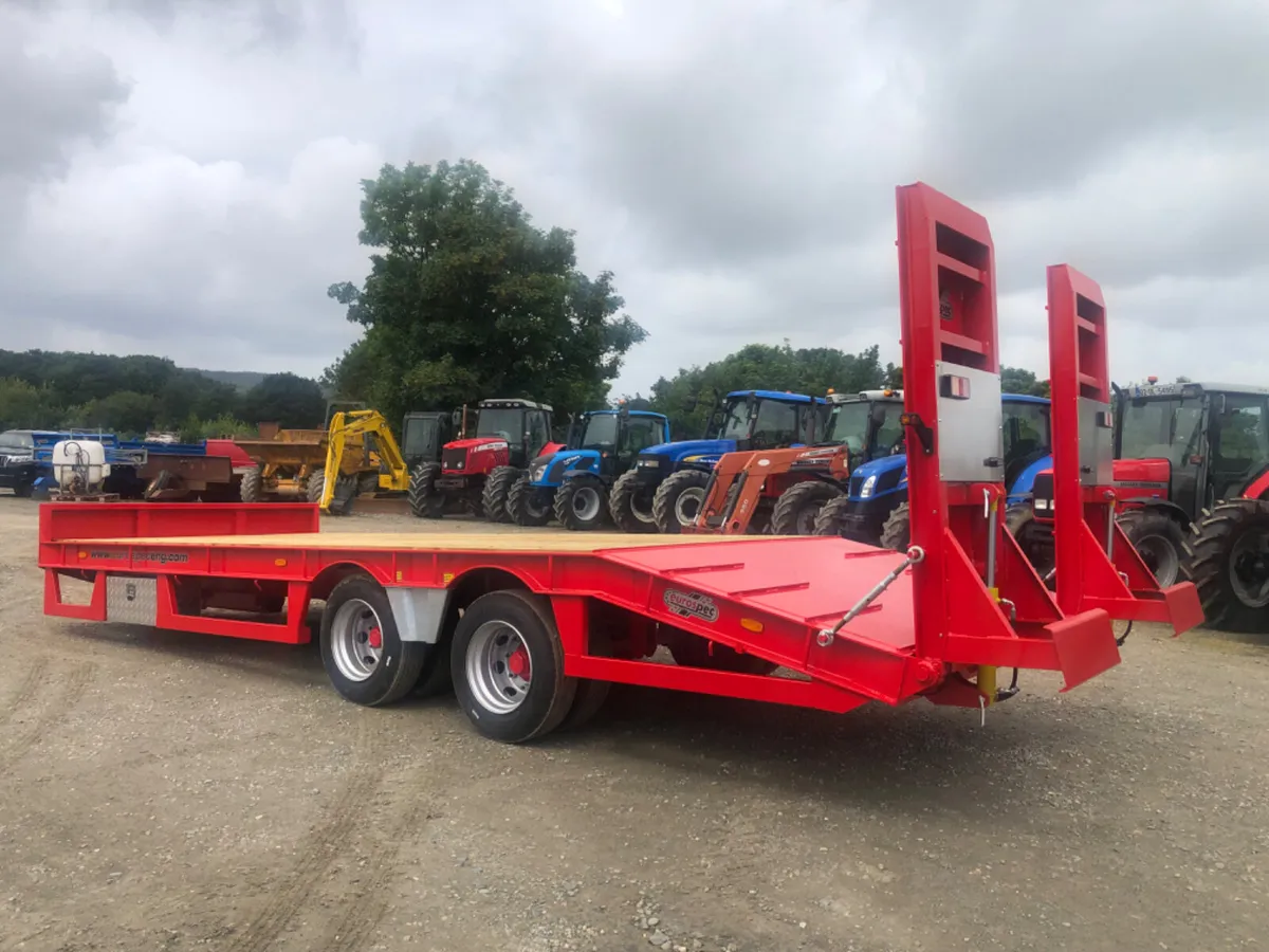 19 tonne Euro Spec Low-Loader - Image 4