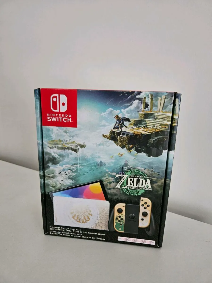 Nintendo Switch OLED Zelda ToTK edition