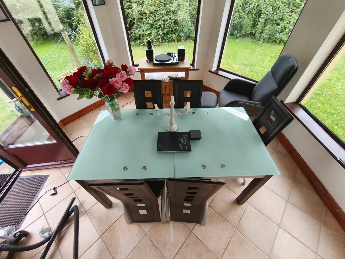 Dining Table and Chairs - Image 4