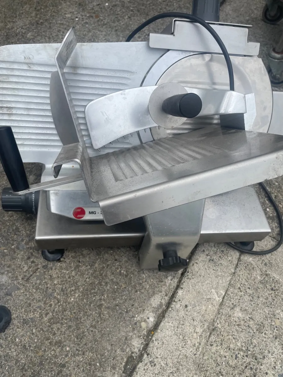 3 meat slicers €100 each - Image 3