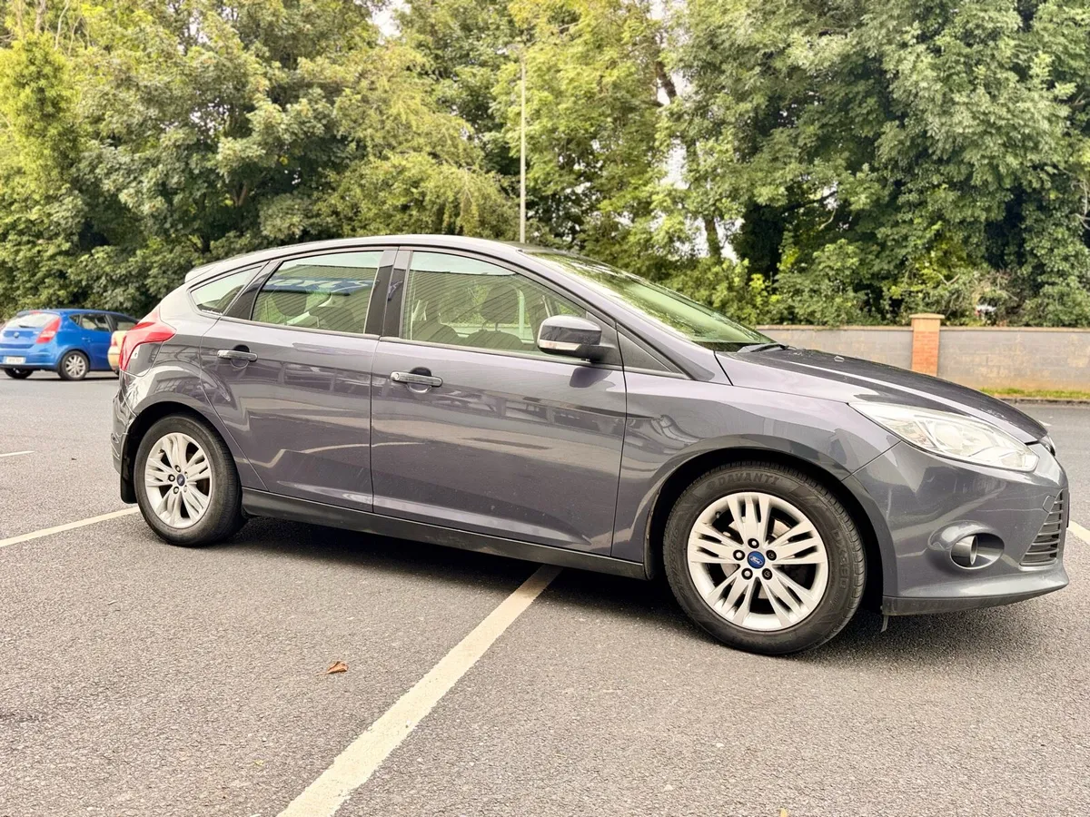 Ford focus - Image 2