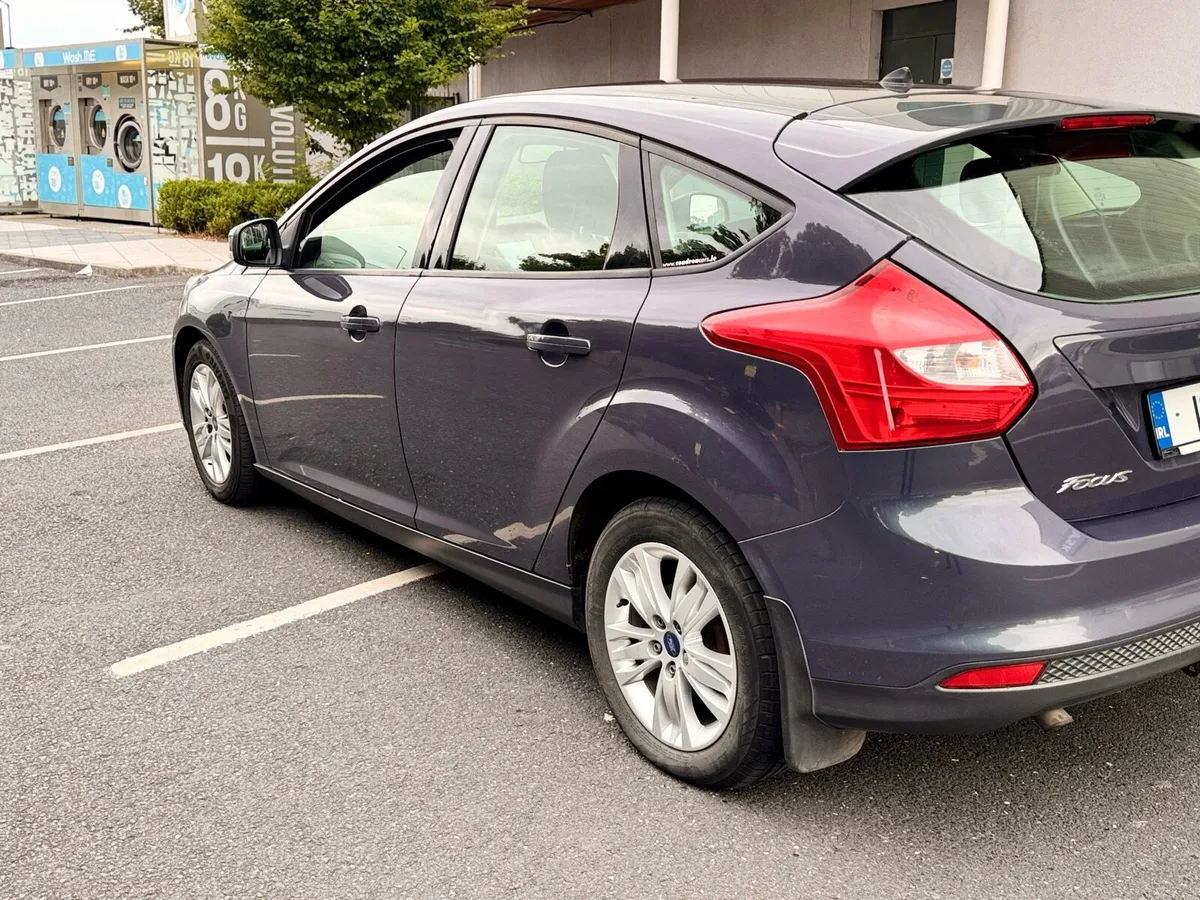 Ford focus - Image 4