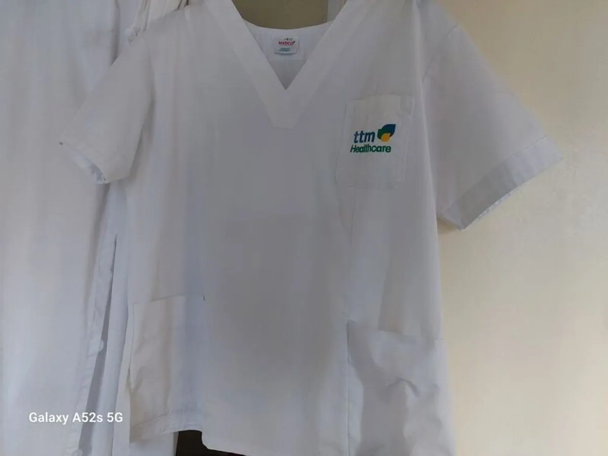 hospital uniform - Image 4