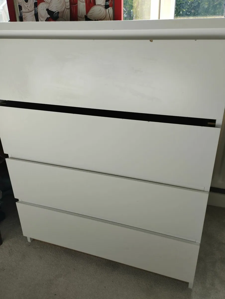 Chest of Drawers (Malm)