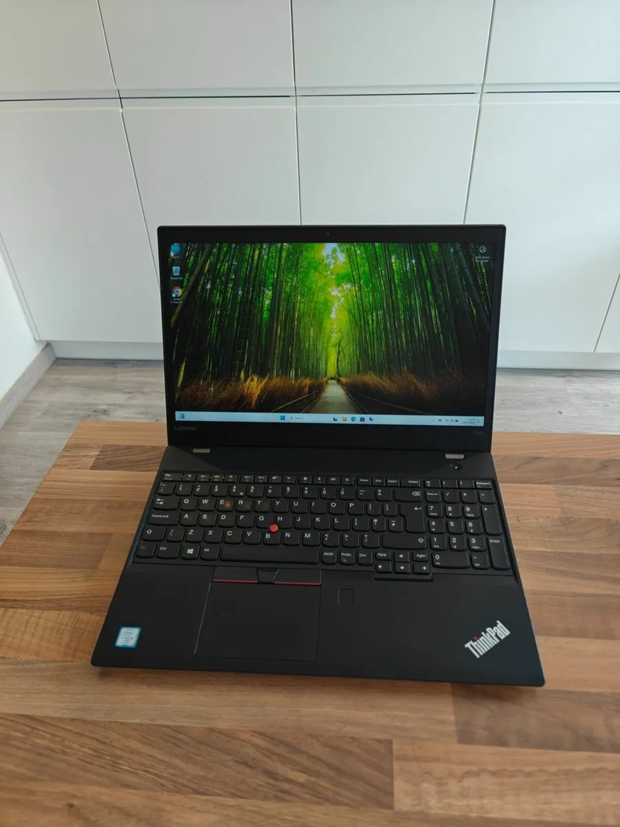 Lenovo Thinkpad T570  | i5 | 16GB | 256GB | 15.6" - Image 3