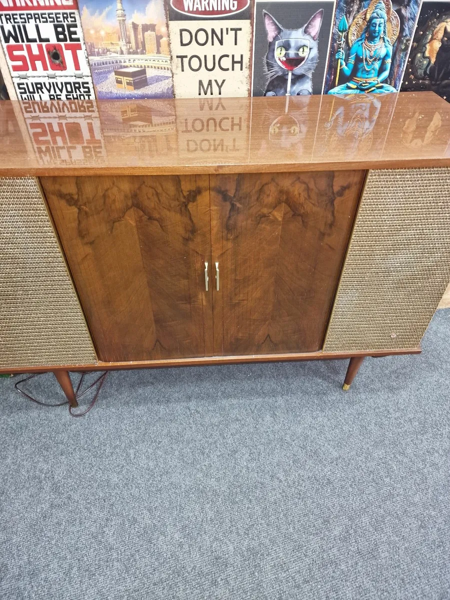 Vintage stereo  1975 MADE IRELAND - Image 4