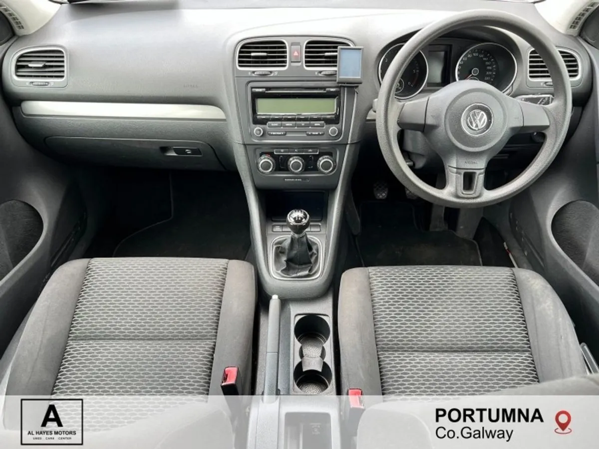 Volkswagen Golf Trendline 1.6 TDI 90bhp - Image 2