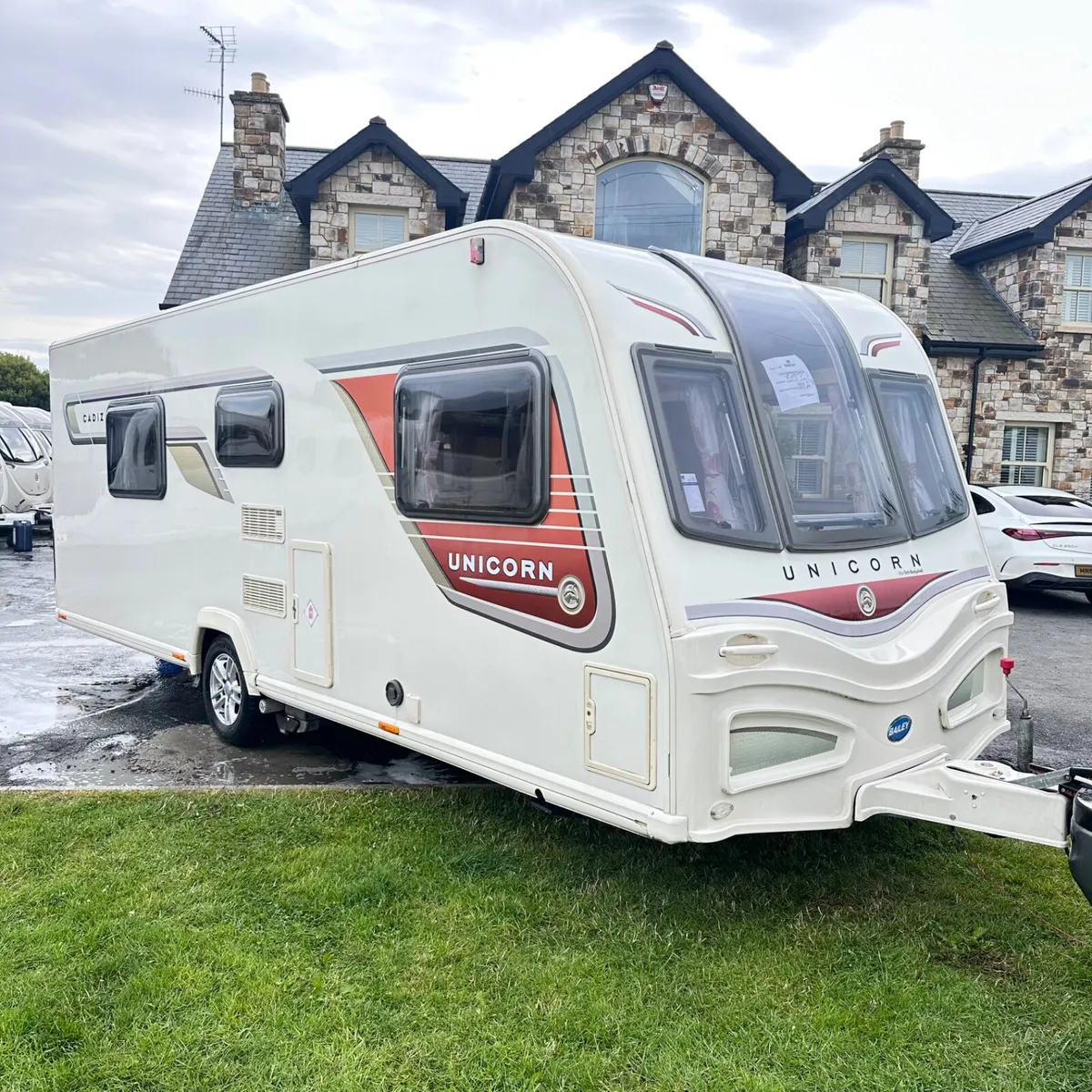 ✨STUNNING BAILEY UNICORN CADIZ 4 BERTH✨ - Image 1