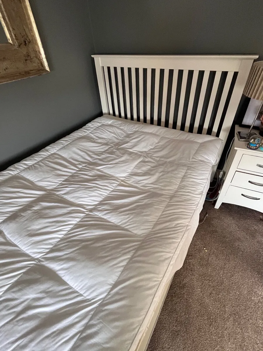 Bed - 4ft 6 - Image 1