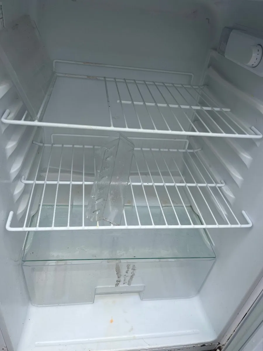 Fridge freezer - Image 3