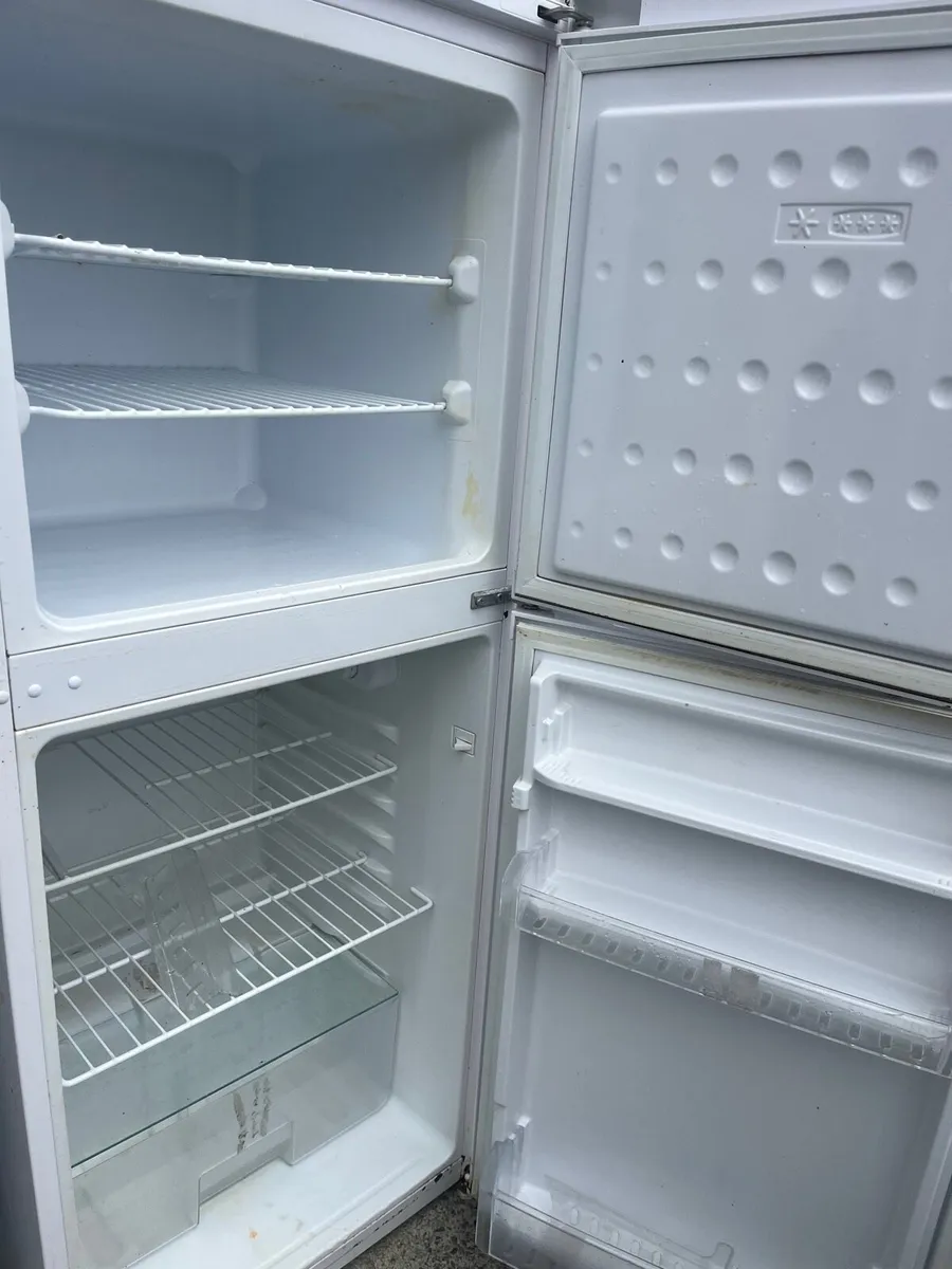 Fridge freezer - Image 4