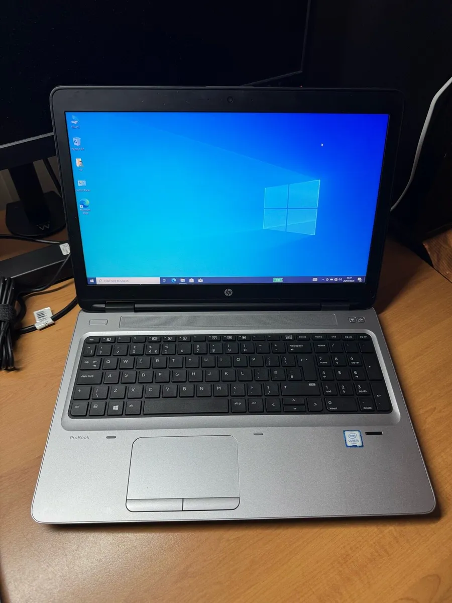 3 x HP Laptop i5 8gb 128ssd win 10 pro - Image 1