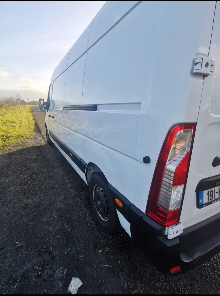 Renault Master 2019 - Image 4