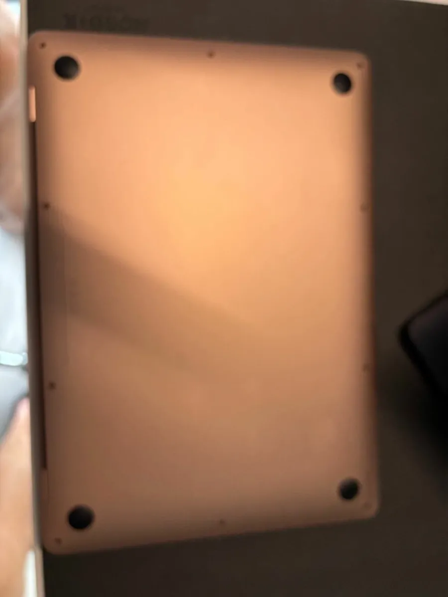 MacBook Air 13inch Retina, 2018 Core i5 8GB - Image 2