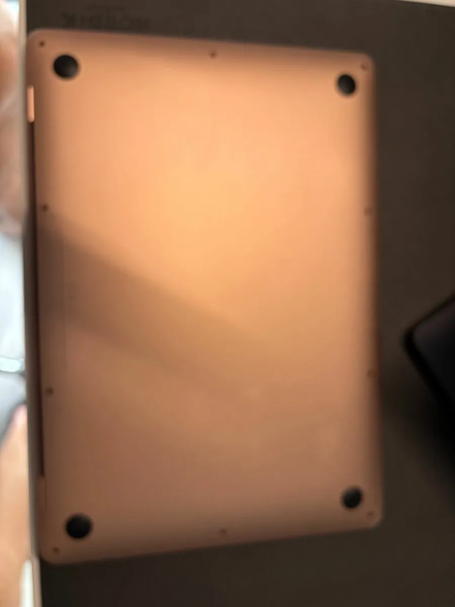 MacBook Air 13inch Retina, 2018 Core i5 8GB - Image 3