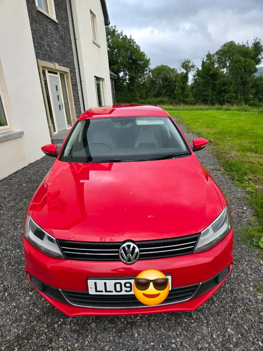 Volkswagen Jetta sport - Image 2