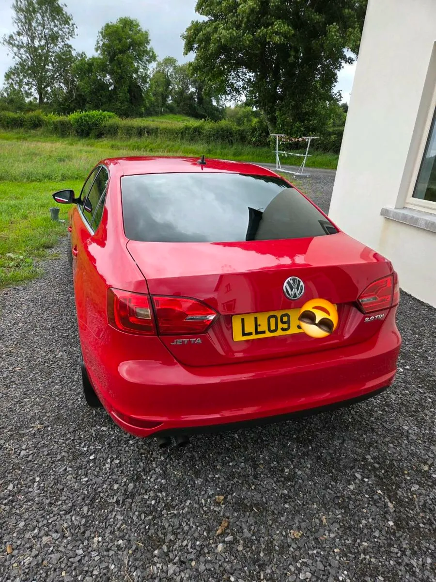 Volkswagen Jetta sport - Image 4