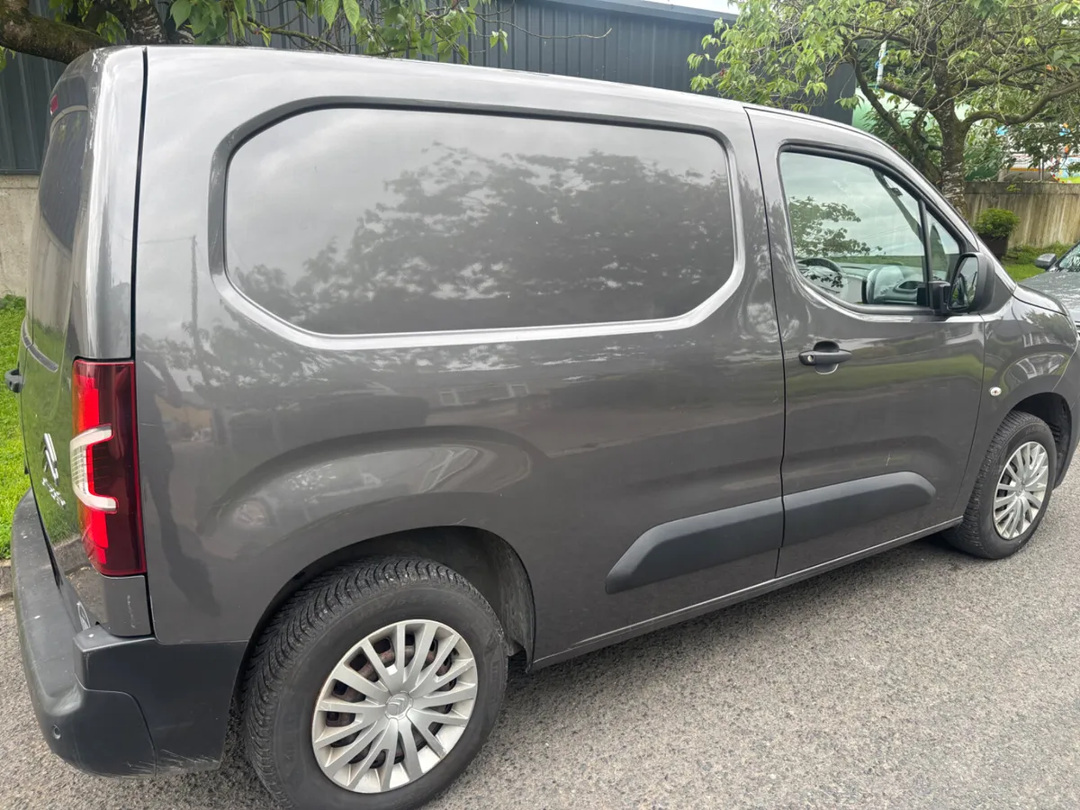 2020 CITROEN BERLINGO 1.5ENTERPRISE - Image 3