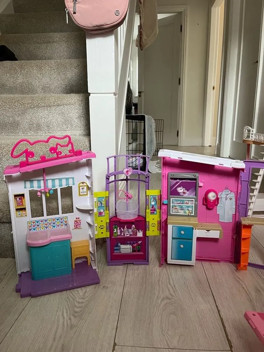 Barbie furniture and doll collection - Image 3