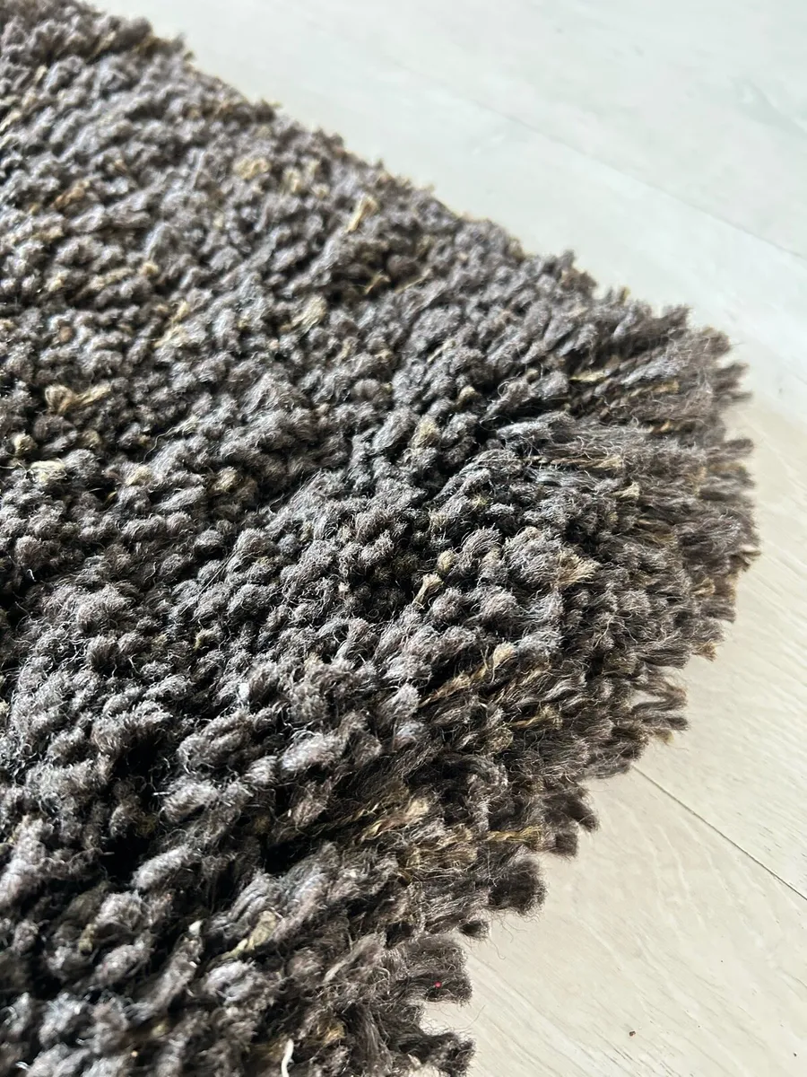 Shaggy brown Gaser rug ikea - Image 1